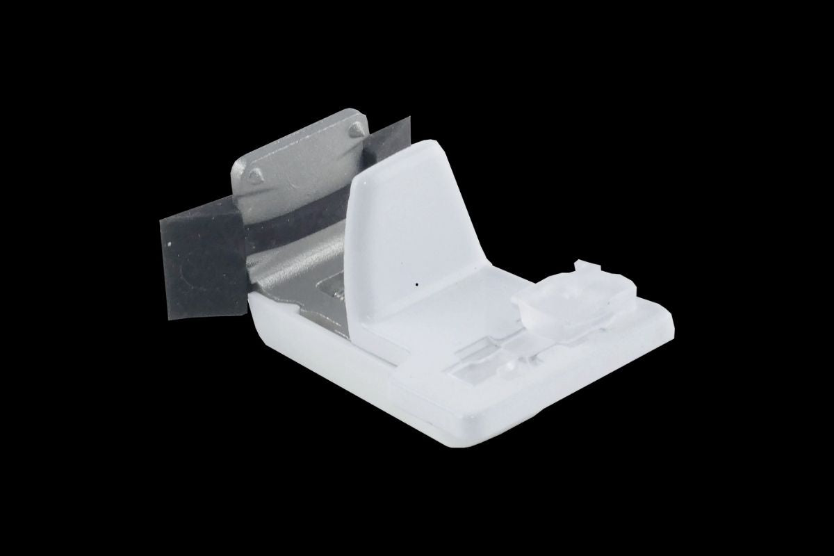 ELEVA Kehyskiinnike asennusjalalla 1043