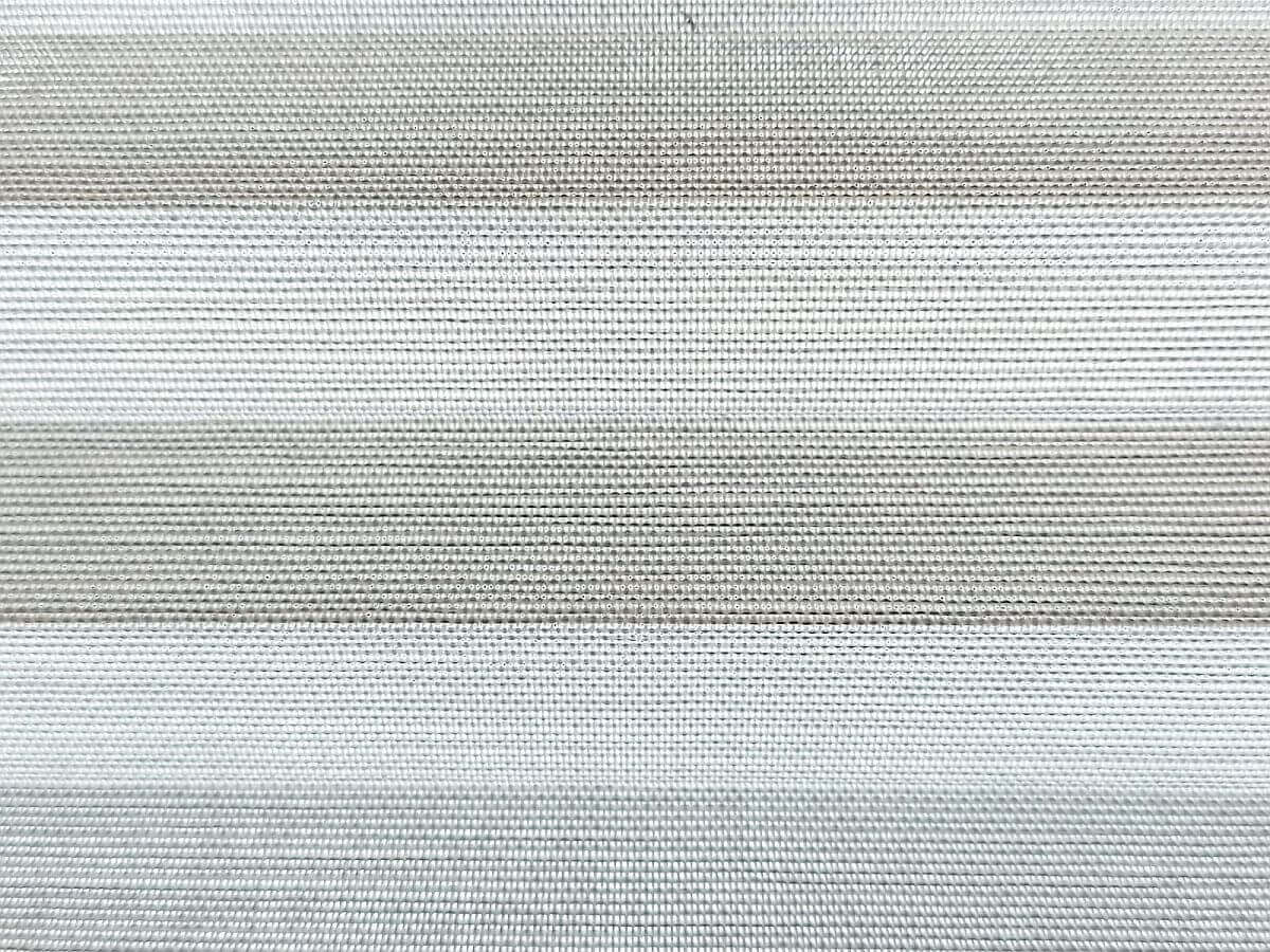 Beige puolipeittävä kangasväri vekkikaihdin ulkokäyttöön