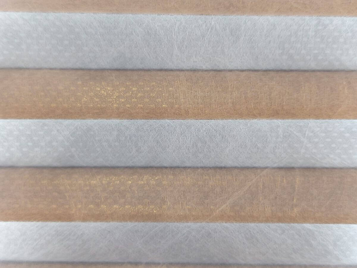 Keskiharmaa alumiinipinnoitteella pimentävä kangasväri vekkikaihdin ulkokäyttöön