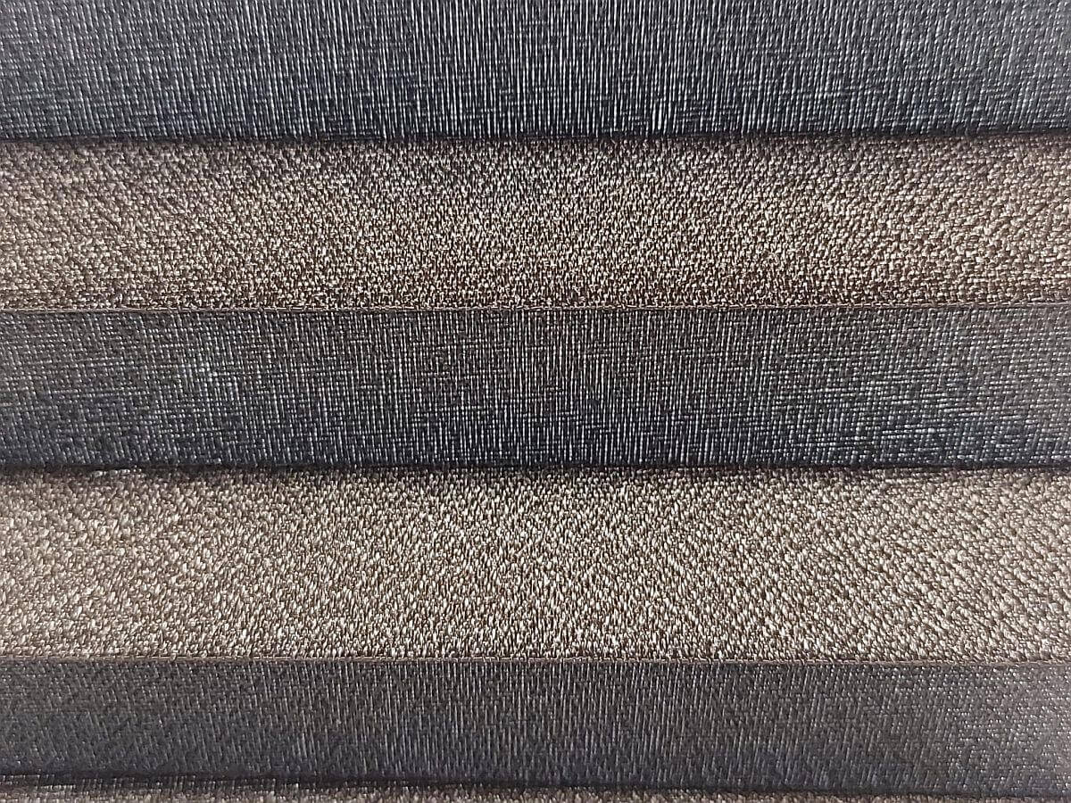 Musta puolipeittävä kangasväri vekkikaihdin ulkokäyttöön